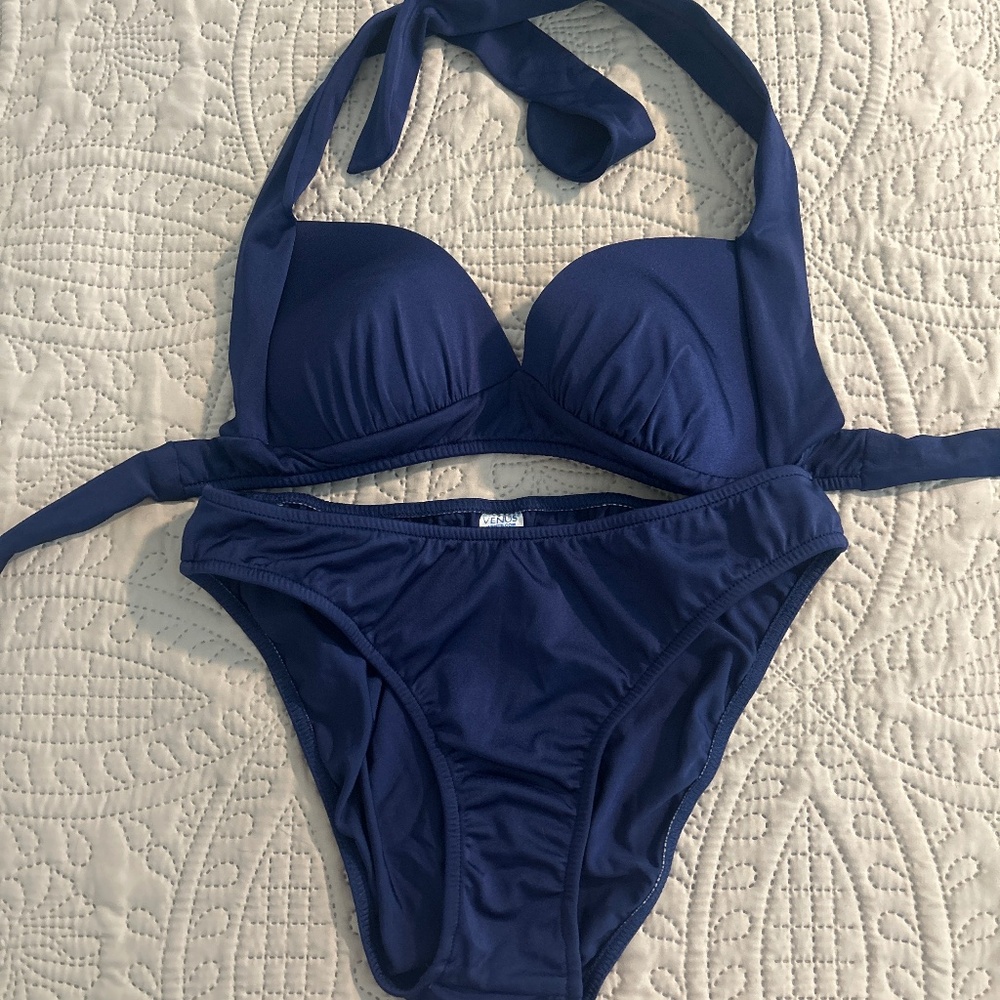 Swimsuit 2 piece Venus
